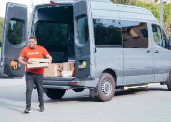 Movers and Packers in Deira Dubai