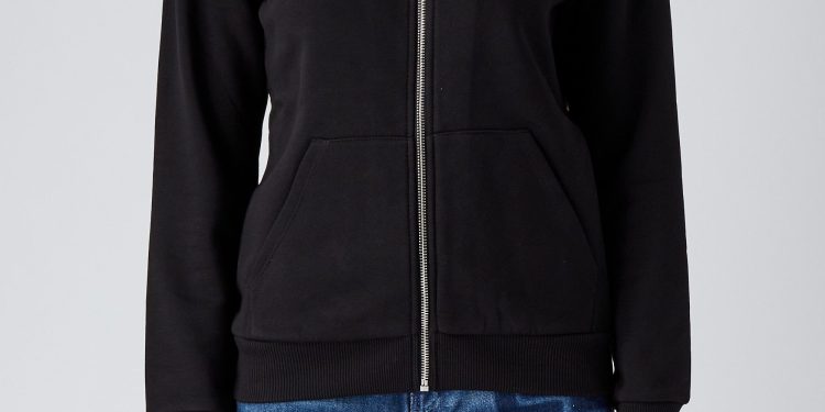 Givenchy Women’s Hoodies: A combination of support.